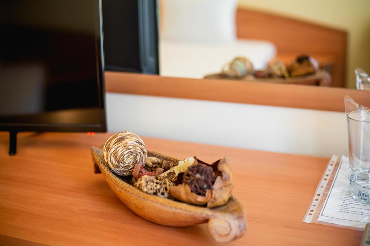 Hotel Dolphin Ravda ภายนอก รูปภาพ